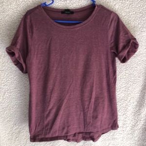 Forever 21 T SHIRT